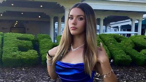 McKinzie Valdez’s bio: how old is this famous social。